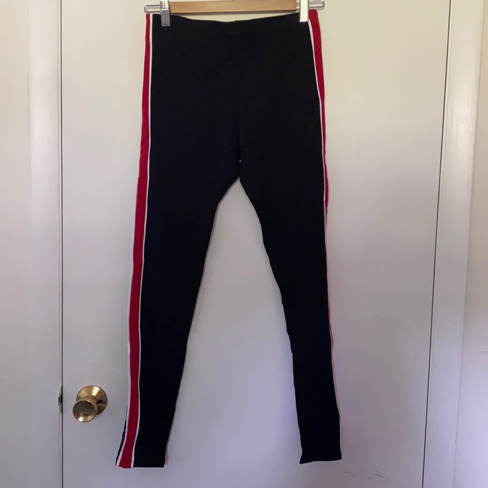 H&M leggings with Red and White stripe